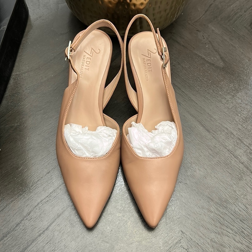27 EDIT Naturalizer Felicia Slingback Pointed Toe Pump (Wide) - Picture 4 of 11